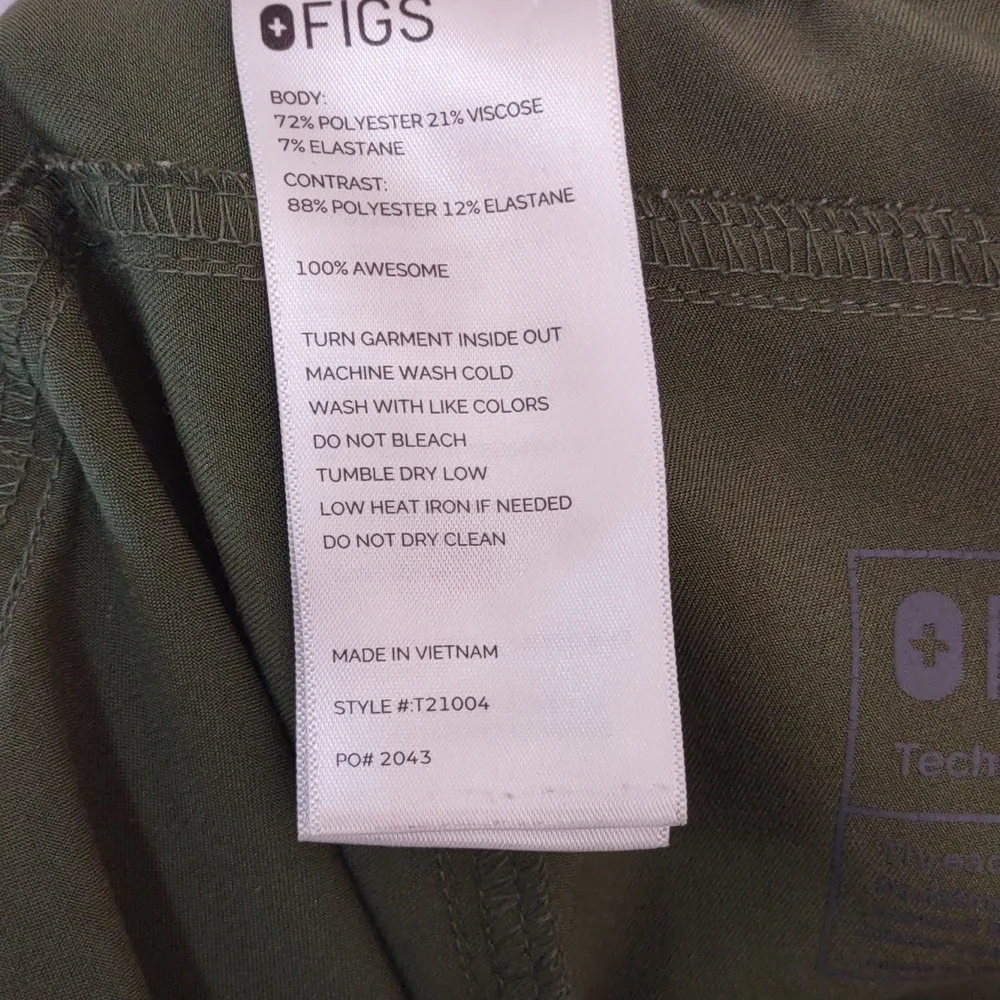 Figs Kade Cargo Scrub Pants - Dark Olive - Picture 4 of 4